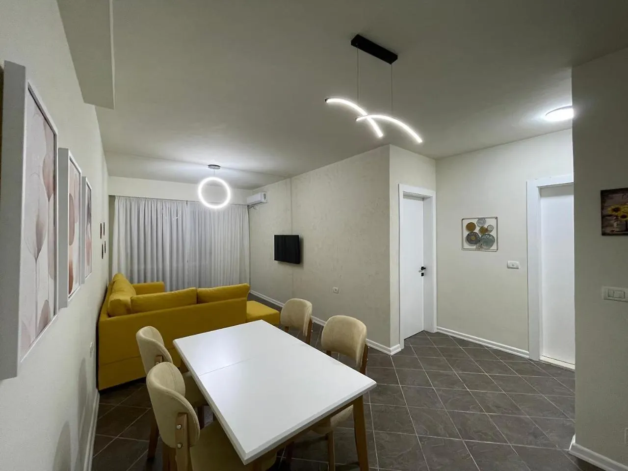Margen Apartments - Tirana City Center Albánie